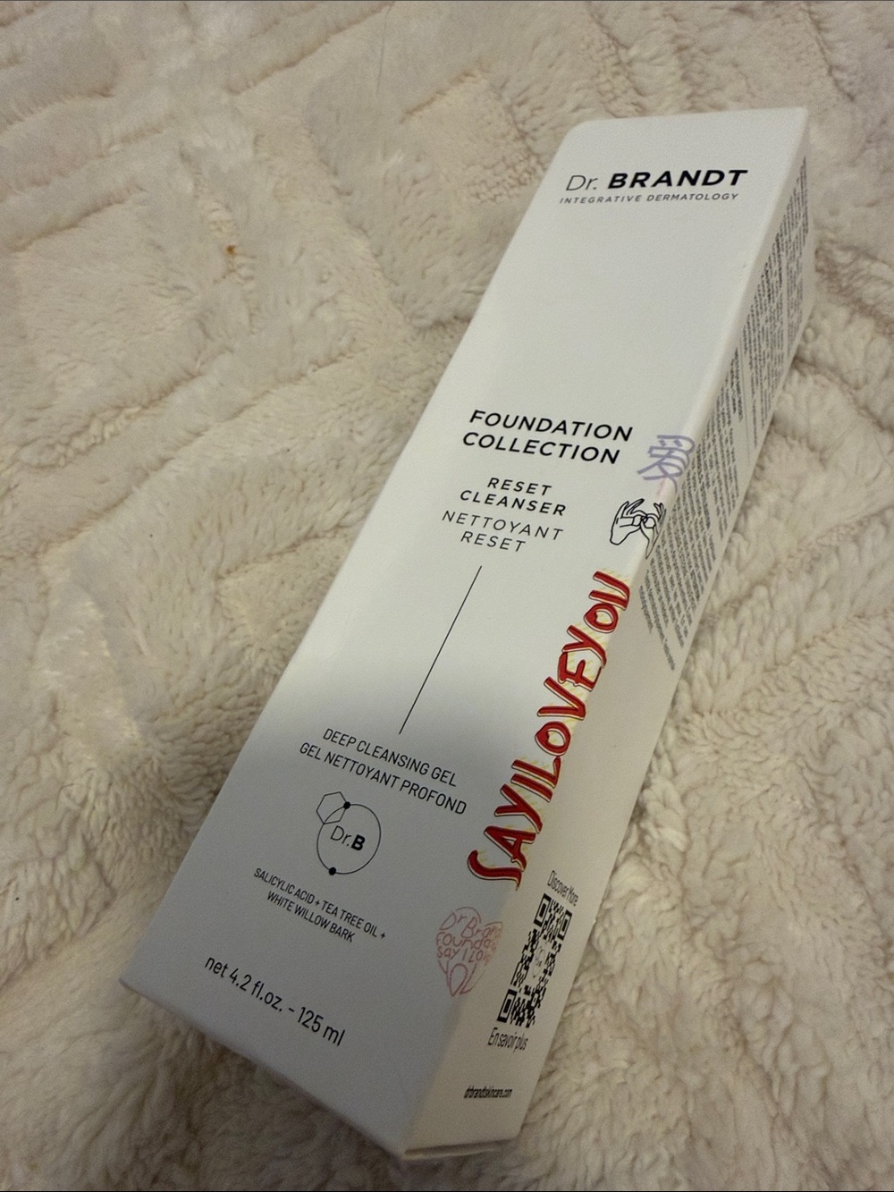 Dr. Brandt Foundation Collection Reset Cleanser - White